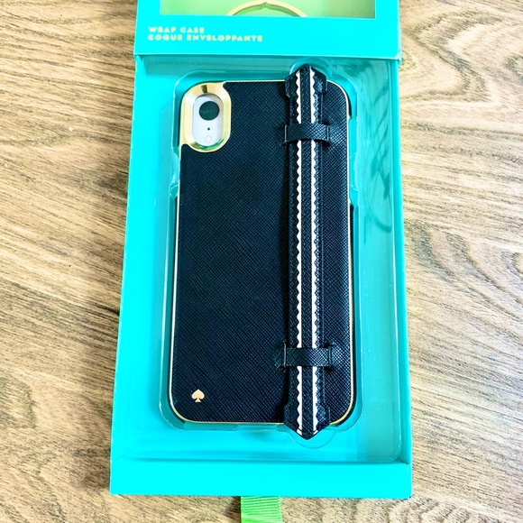 BNIB Kate Spade Wrap Strap Saffiano Case iPhone XR - Picture 11 of 13